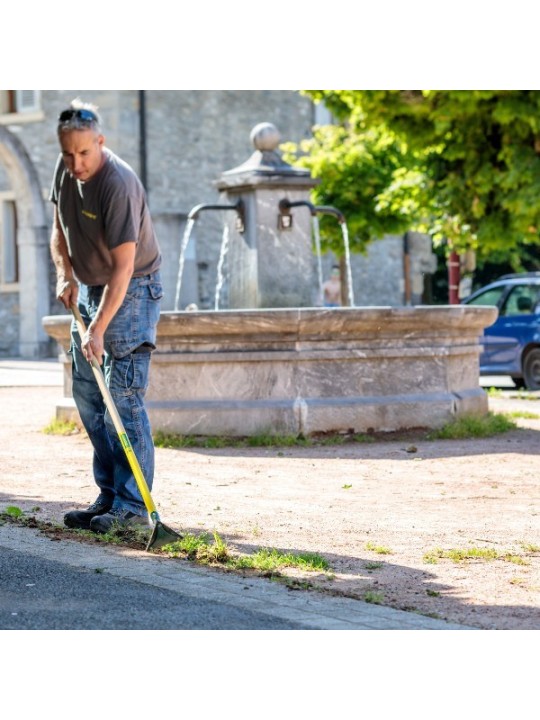 Racloir de Bordures Tri-Angle Leborgne 467031 : Précision et Propreté