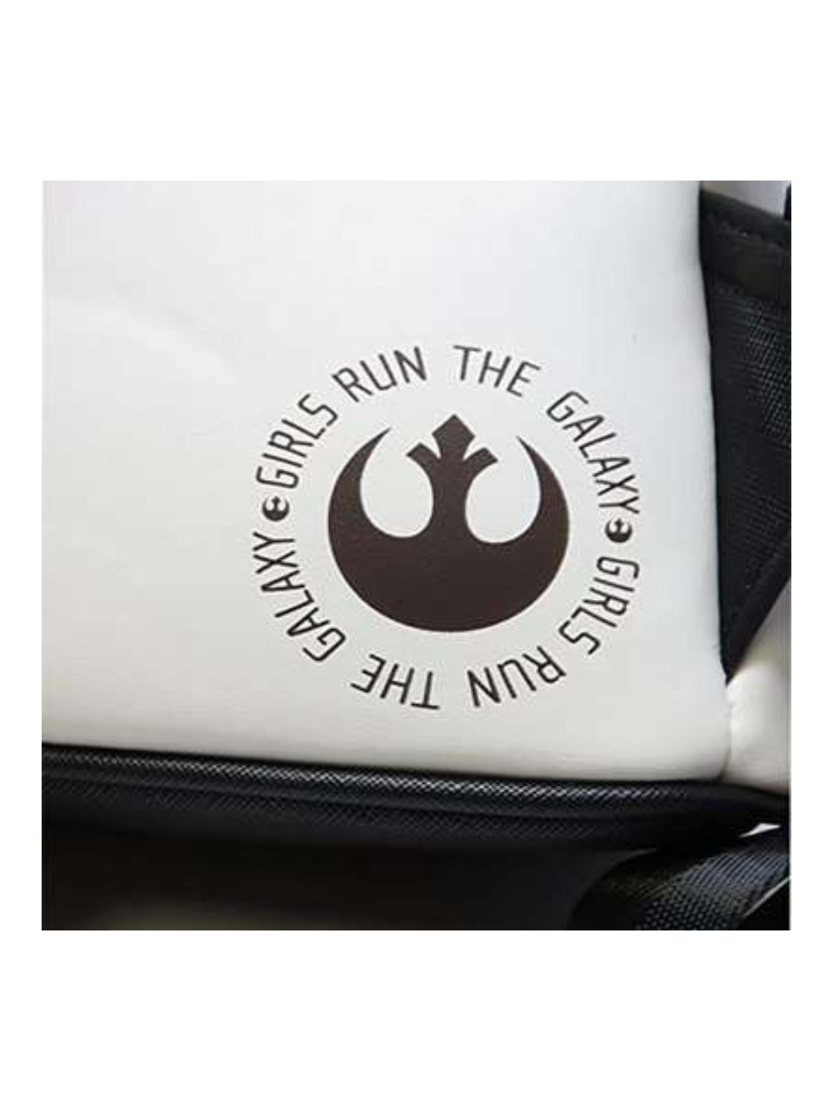 Sac à dos Princess Leila Cosplay Star Wars LOUNGEFLY