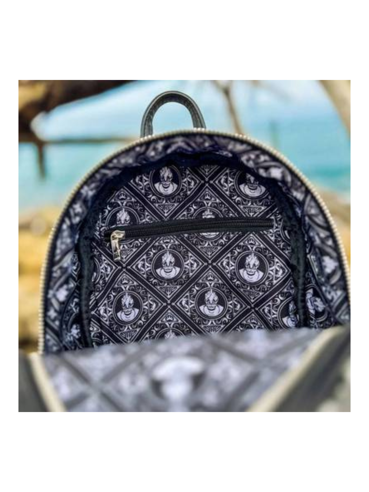 Sac à dos iridescent ursula la petite sirène LOUNGEFLY
