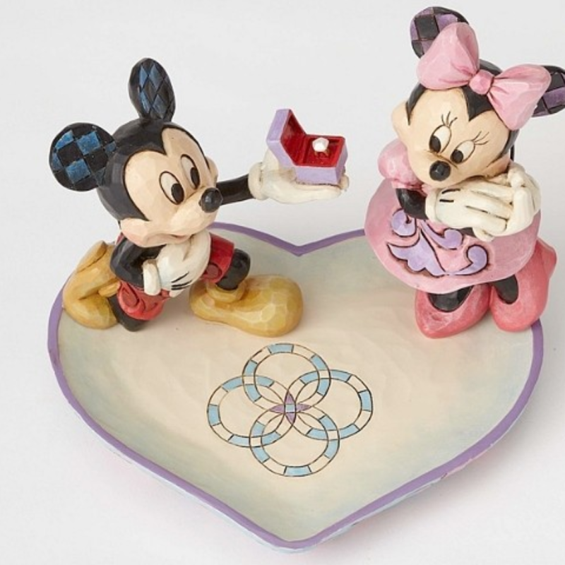 Figurine Mickey, Minnie et la bague de fiancailles Disney traditions 4055436