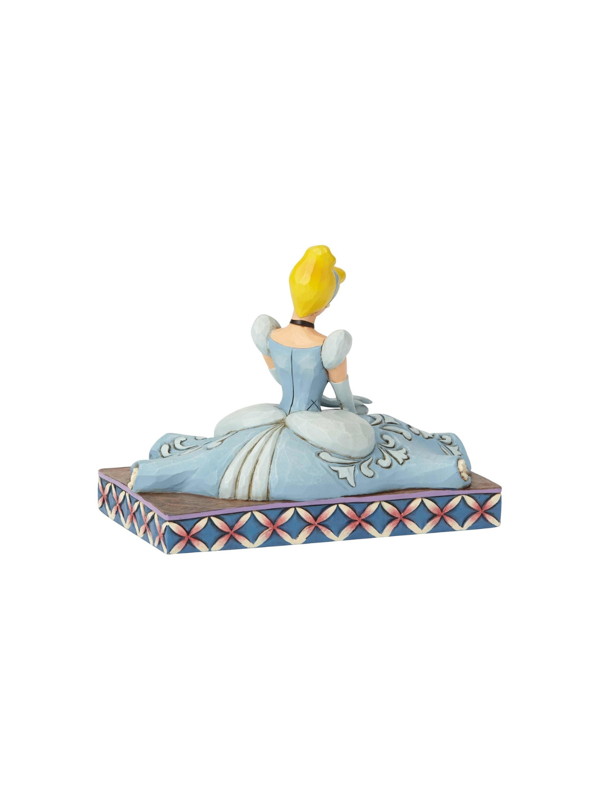 Figurine Cendrillon en pose Disney traditions