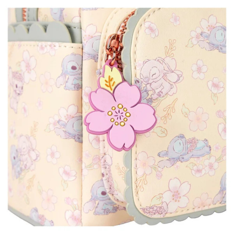 Sac à dos Cherry blossom Stitch LOUNGEFLY