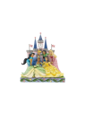 Figurine Les princesses devant le chateau Disney traditions 6013075