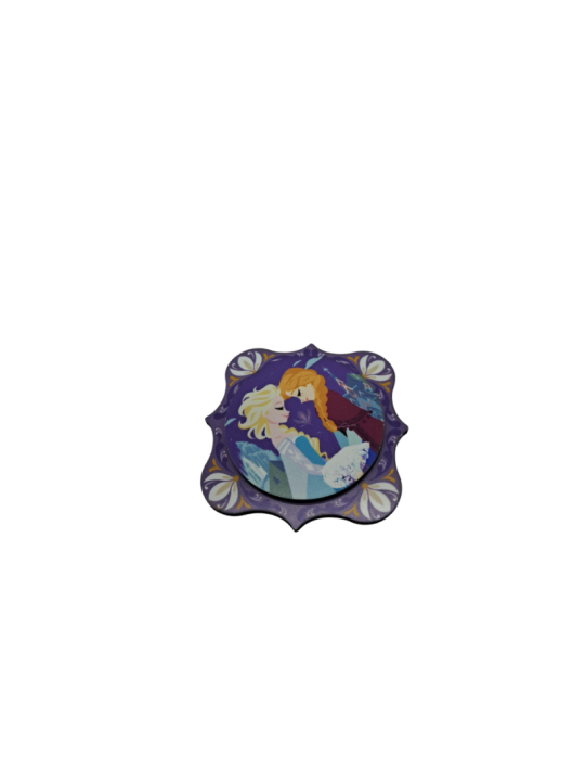 Magnet Queens of hearts World of frozen Disneyland Paris